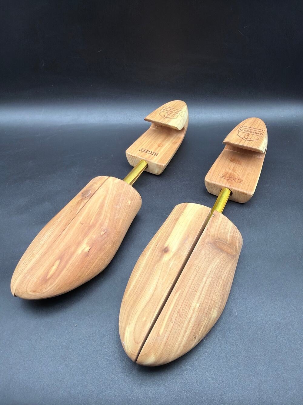 Houndsbay Cedar Wood Shoe Trees Men’s Adjustable Split Toe Pair Left Right